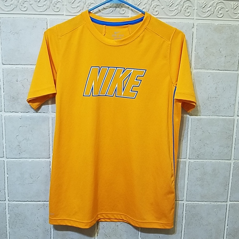 Nike Dri-Fit Tshirt Kids XL